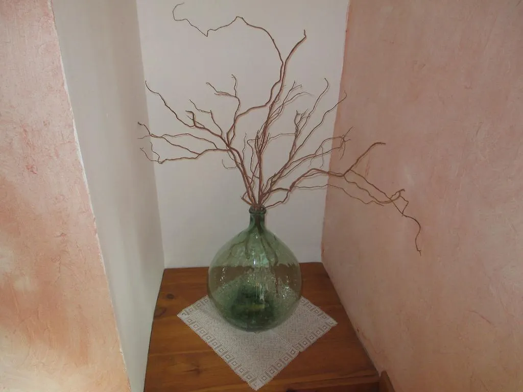 Les Sources Bed & Breakfast Poilley  3*, Poilley (Manche)